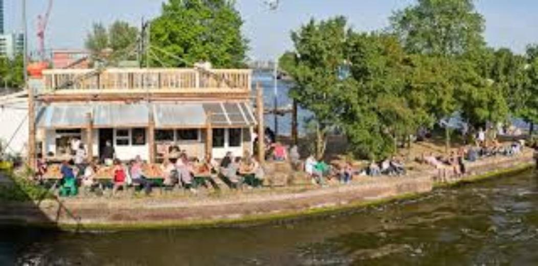 Private Guesthouse Bnb The Waterhouse Houseboat Amsterdam Exteriör bild